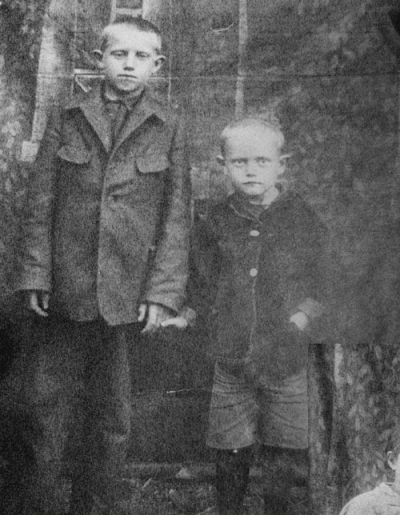 Лазарев М.Г. с братом Николаем, 1936 г.