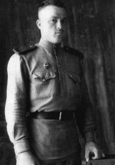 Маликов Василий Никонорович, 20 лет. 1944 год