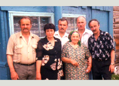 Малявко Татьяна Кирилловна с родными