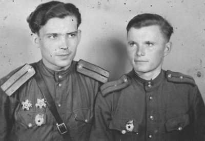 Овчинников Владимир Алексеевич, справа