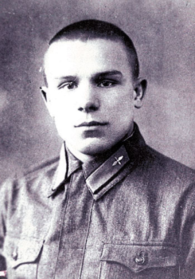 Шибаков Александр Филиппович. Курсант военной авиашколы №31, г. Новосибирск, 1939 г.