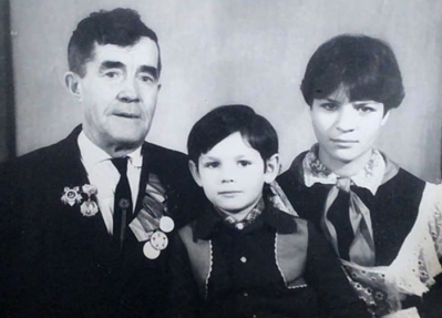 Куликов И.Н. с внуками 1987 г.