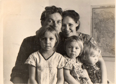 Завальницкий Ю.С. с семьей