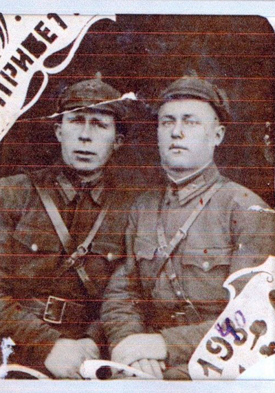 Слободчиков Степан Федорович с товарищем