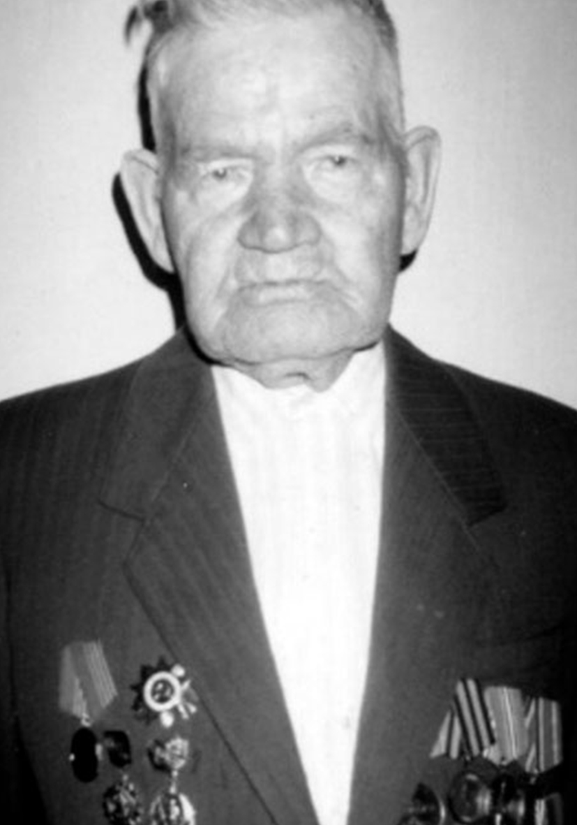 Бузмаков Александр Васильевич